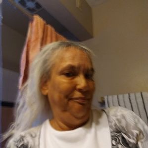 Meet your Posher, Janet